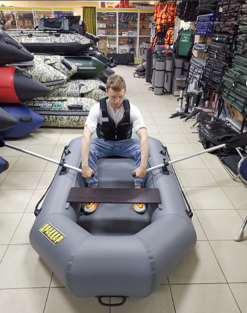 Лодка гребная ДРАККАР 2600 STANDART